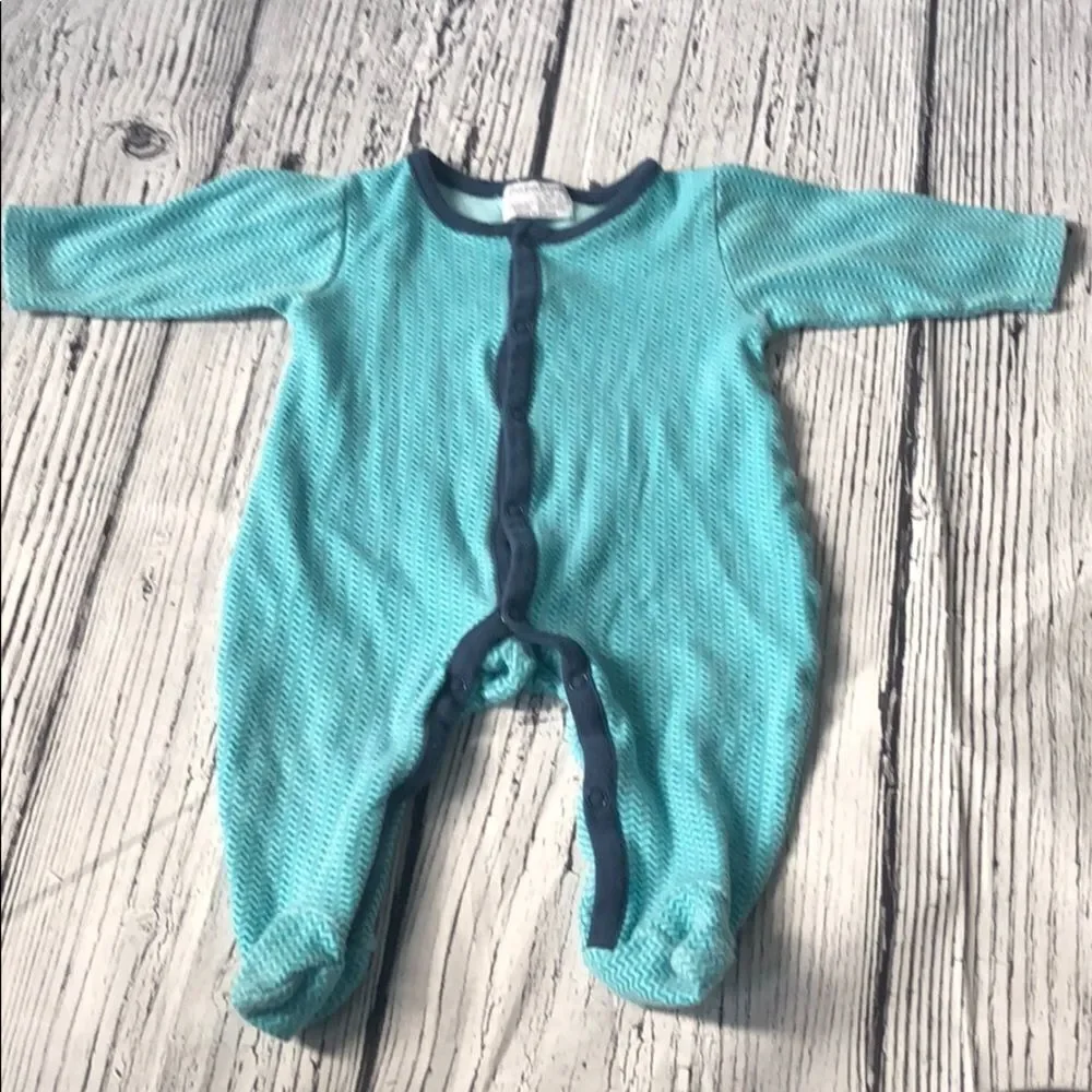 🍭4/$20 Babaluno Baby zig zag snap sleeper 3-6 m